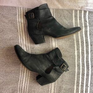 FREE PEOPLE BOOTS